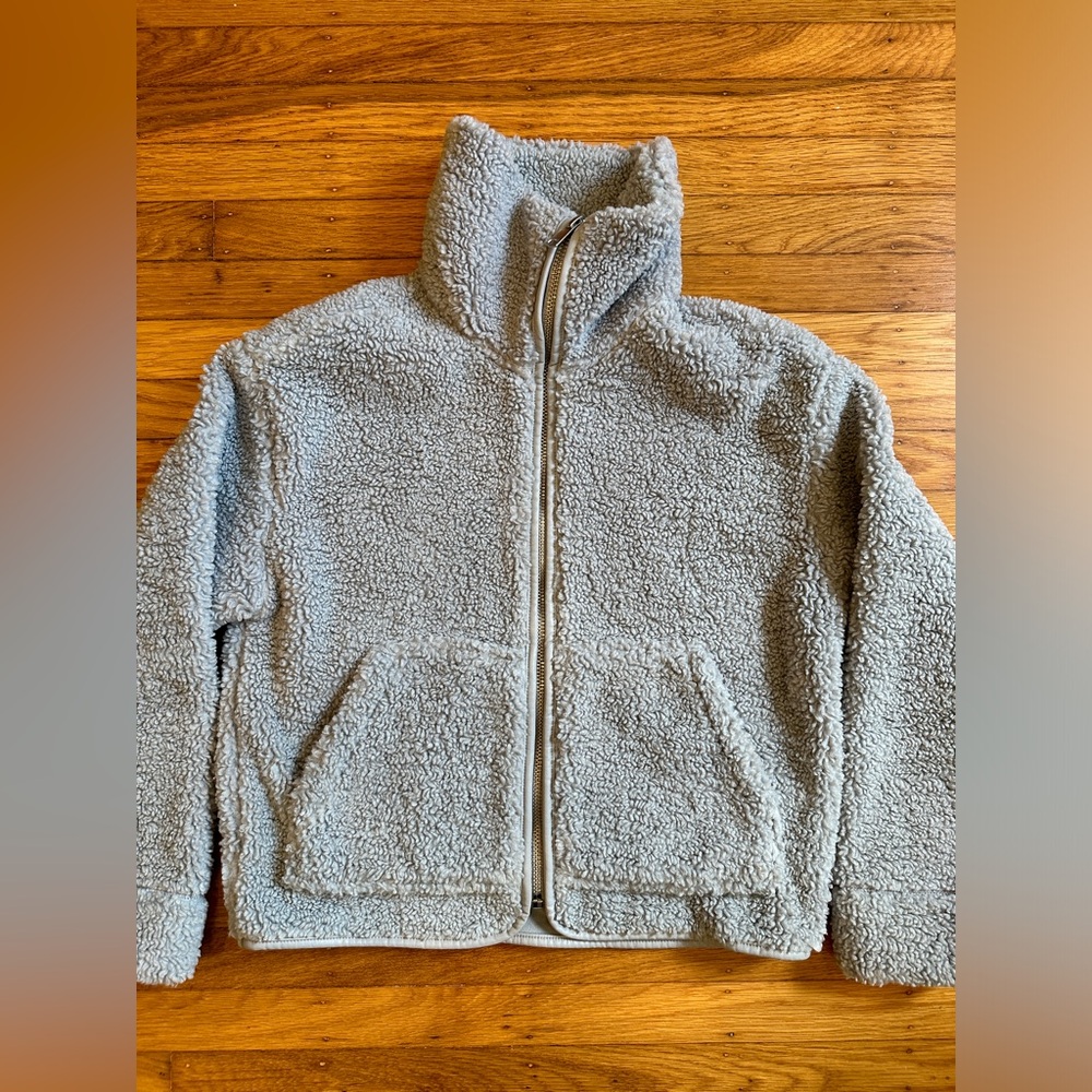 abercrombie & fitch blue grey sherpa aviator jacket!
